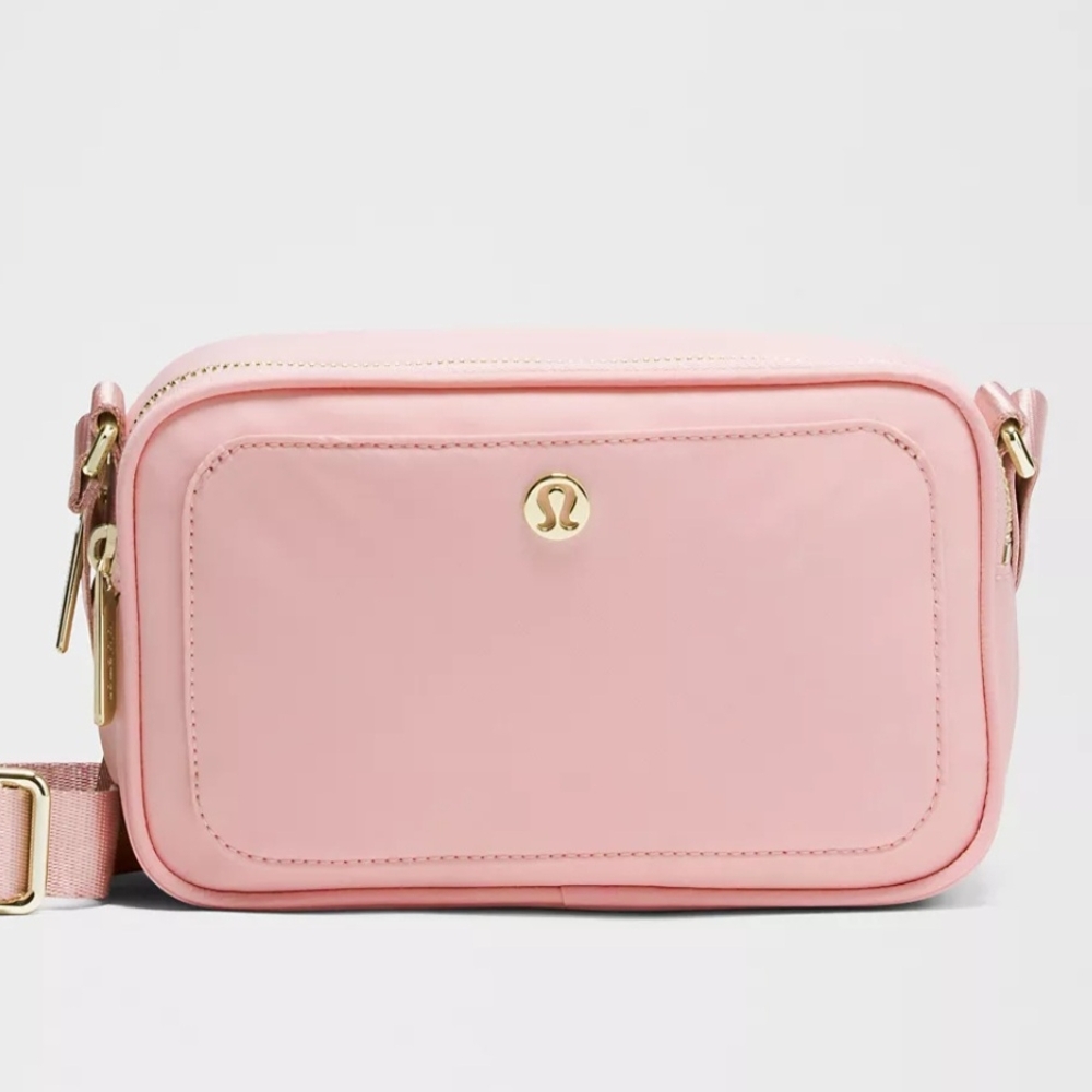 lululemon athletica Pink Crossbody Camara Bag 2L